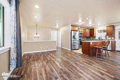 3914 James Dr, Anchorage, AK 99504 photo 5