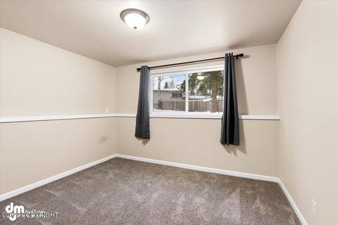 3914 James Dr, Anchorage, AK 99504 photo 19