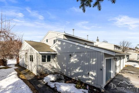 1815 Parkside Dr, Anchorage, AK 99501 photo 2