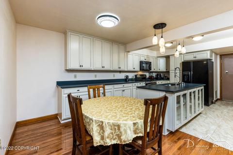1815 Parkside Dr, Anchorage, AK 99501 photo 10