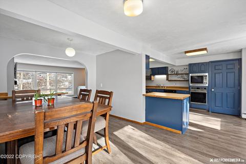 17628 N Eagle River Loop Rd, Eagle River, AK 99577 photo 13