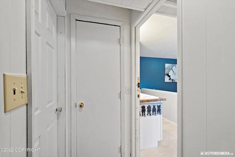 17628 N Eagle River Loop Rd, Eagle River, AK 99577 photo 28