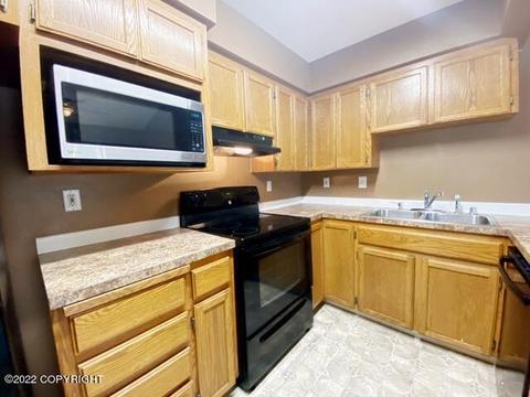 9409 Agattu Cir, Eagle River, AK 99577 photo 5