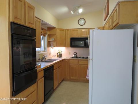 10636 Oshetna Cir, Eagle River, AK 99577 photo 4