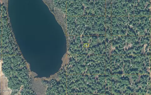 L38 B14 Unnamed Lake, Skwentna, AK 99688