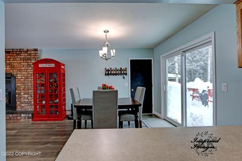 883 Ridge Loop Rd, North Pole, AK 99705 photo 5