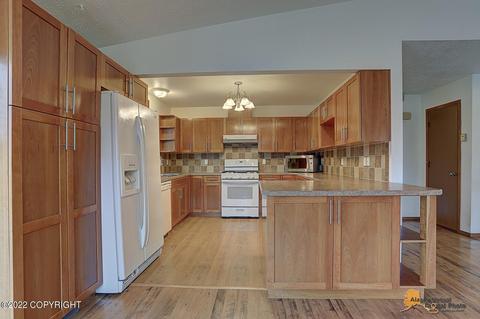 19505 Pribilof Loop, Eagle River, AK 99577 photo 13