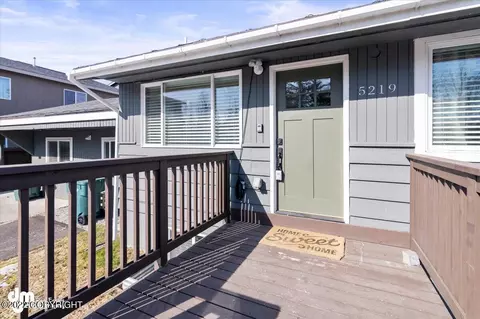 5219 E 24th Ave, Anchorage, AK 99508 photo 3