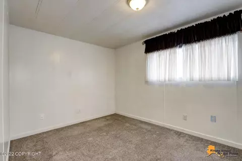 3640 E 64th Ave, Anchorage, AK 99507 photo 11
