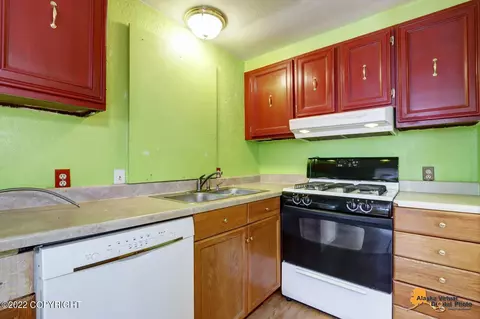 3640 E 64th Ave, Anchorage, AK 99507 photo 6