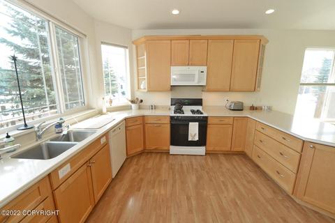 10052 Excursion Cir, Anchorage, AK 99515 photo 7