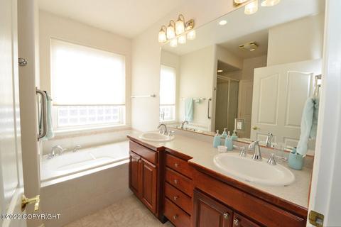 10052 Excursion Cir, Anchorage, AK 99515 photo 13