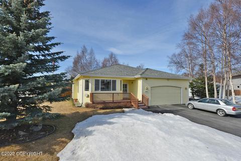 10052 Excursion Cir, Anchorage, AK 99515 photo 2