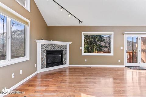 18612 S Kanaga Loop, Eagle River, AK 99577 photo 4