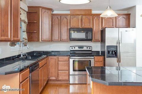 7930 E 5th Ave # A, Anchorage, AK 99504 photo 9