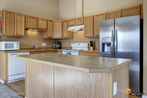 2240 Brookshire Loop # 150, Anchorage, AK 99507 photo 7
