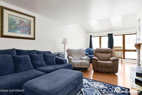 6646 Cimarron Cir, Anchorage, AK 99504 photo 8