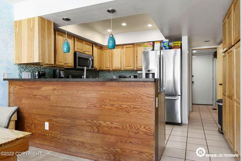 6646 Cimarron Cir, Anchorage, AK 99504 photo 3