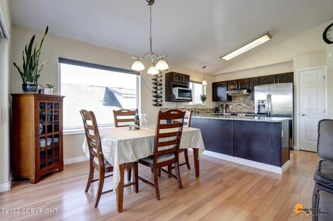 3704 E 74th Ave, Anchorage, AK 99507 photo 9