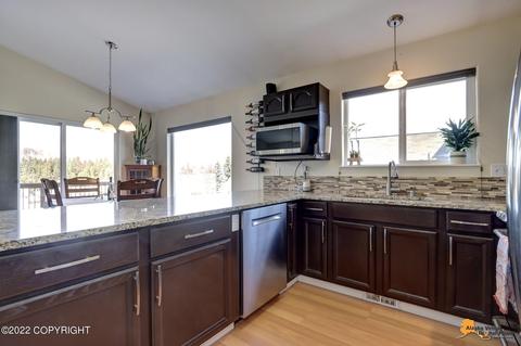 3704 E 74th Ave, Anchorage, AK 99507 photo 11