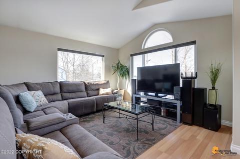 3704 E 74th Ave, Anchorage, AK 99507 photo 4