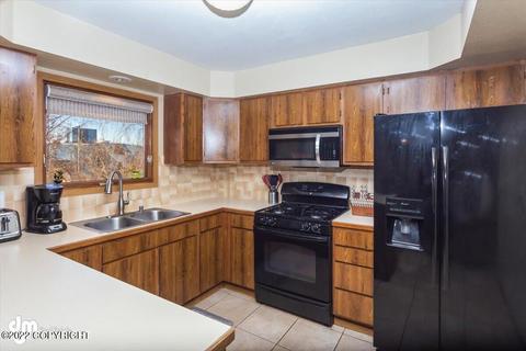 9456 W Parkview Terrace Loop, Eagle River, AK 99577 photo 12