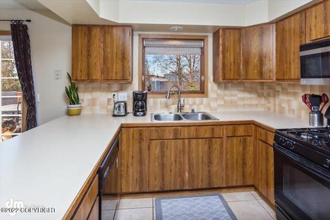 9456 W Parkview Terrace Loop, Eagle River, AK 99577 photo 13