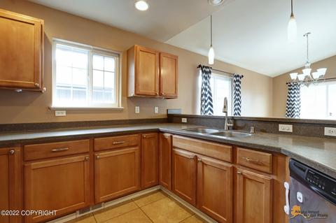 20682 Mountainside Dr, Eagle River, AK 99577 photo 5