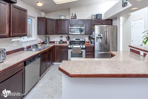 1243 E Hidden Ranch Loop, Palmer, AK 99645 photo 10