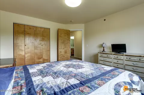 634 E 73rd Ave, Anchorage, AK 99518 photo 31