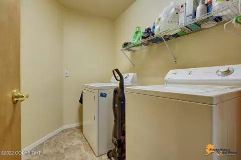 634 E 73rd Ave, Anchorage, AK 99518 photo 34