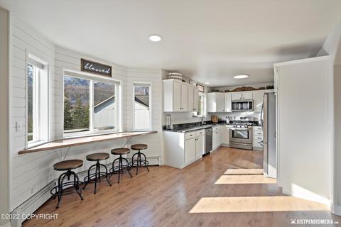 19340 Trail Bay Dr, Eagle River, AK 99577 photo 9