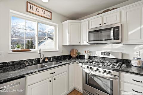 19340 Trail Bay Dr, Eagle River, AK 99577 photo 12