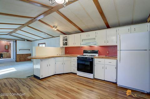 19921 Crabtree St, Chugiak, AK 99567 photo 19