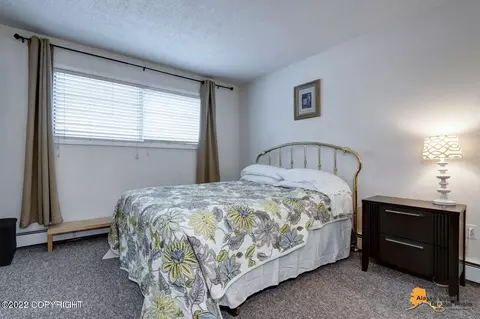 5306 E 24th Ave, Anchorage, AK 99508 photo 7
