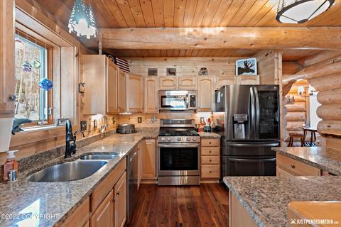 7428 River Park Cir, Eagle River, AK 99577 photo 12