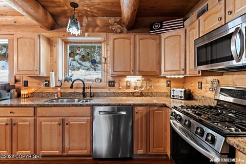 7428 River Park Cir, Eagle River, AK 99577 photo 13