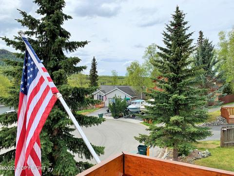 18551 Gibens Cir, Eagle River, AK 99577 photo 5