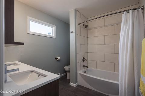 18412 Man-o-war Rd, Eagle River, AK 99577 photo 11
