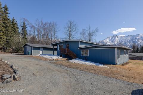 18412 Man-o-war Rd, Eagle River, AK 99577 photo 2