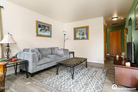 8024 Rosebud Cir, Anchorage, AK 99502 photo 15