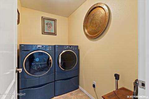 23031 Skyview Dr, Chugiak, AK 99567 photo 17