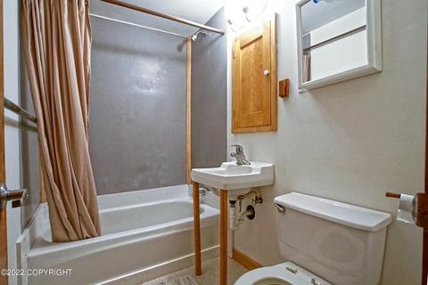 2727 E 50th Ave, Anchorage, AK 99507 photo 7