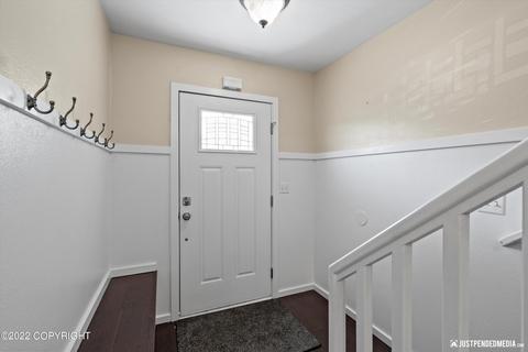 18911 Danny Dr, Eagle River, AK 99577 photo 5