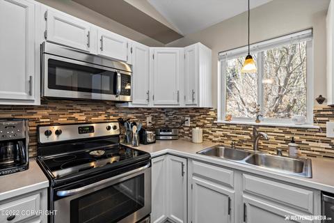 18911 Danny Dr, Eagle River, AK 99577 photo 18