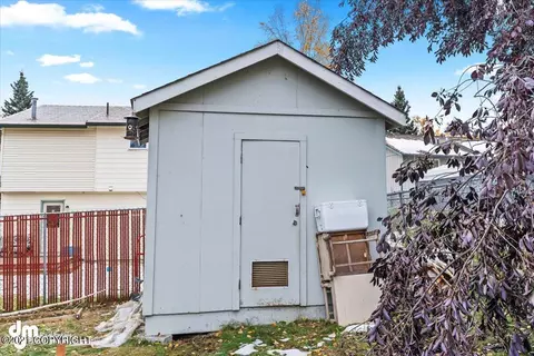 8630 E 10th Ave, Anchorage, AK 99504 photo 24