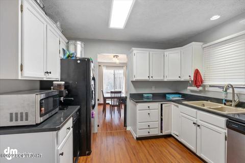 17517 Kiloana Ct, Eagle River, AK 99577 photo 11