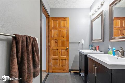 17517 Kiloana Ct, Eagle River, AK 99577 photo 25