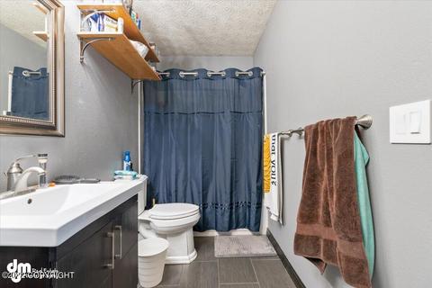 17517 Kiloana Ct, Eagle River, AK 99577 photo 24