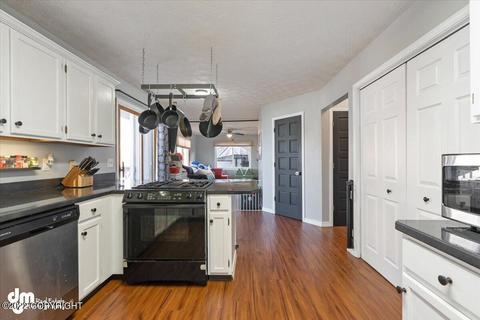 17517 Kiloana Ct, Eagle River, AK 99577 photo 12